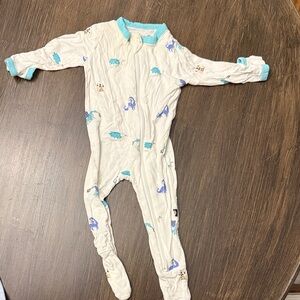 Kyte Baby dragon Print Kids One Piece Pajama - Cream and Blue